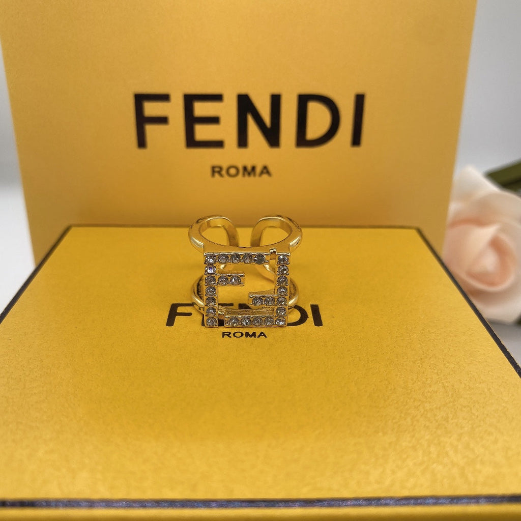 Crystal ring
